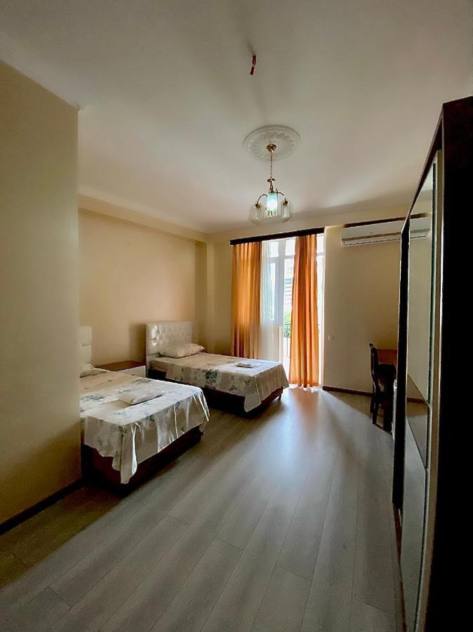 Hotel Eurasia Batumi Eksteriør bilde