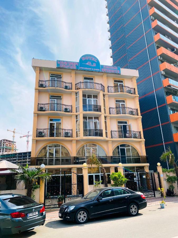 Hotel Eurasia Batumi Eksteriør bilde